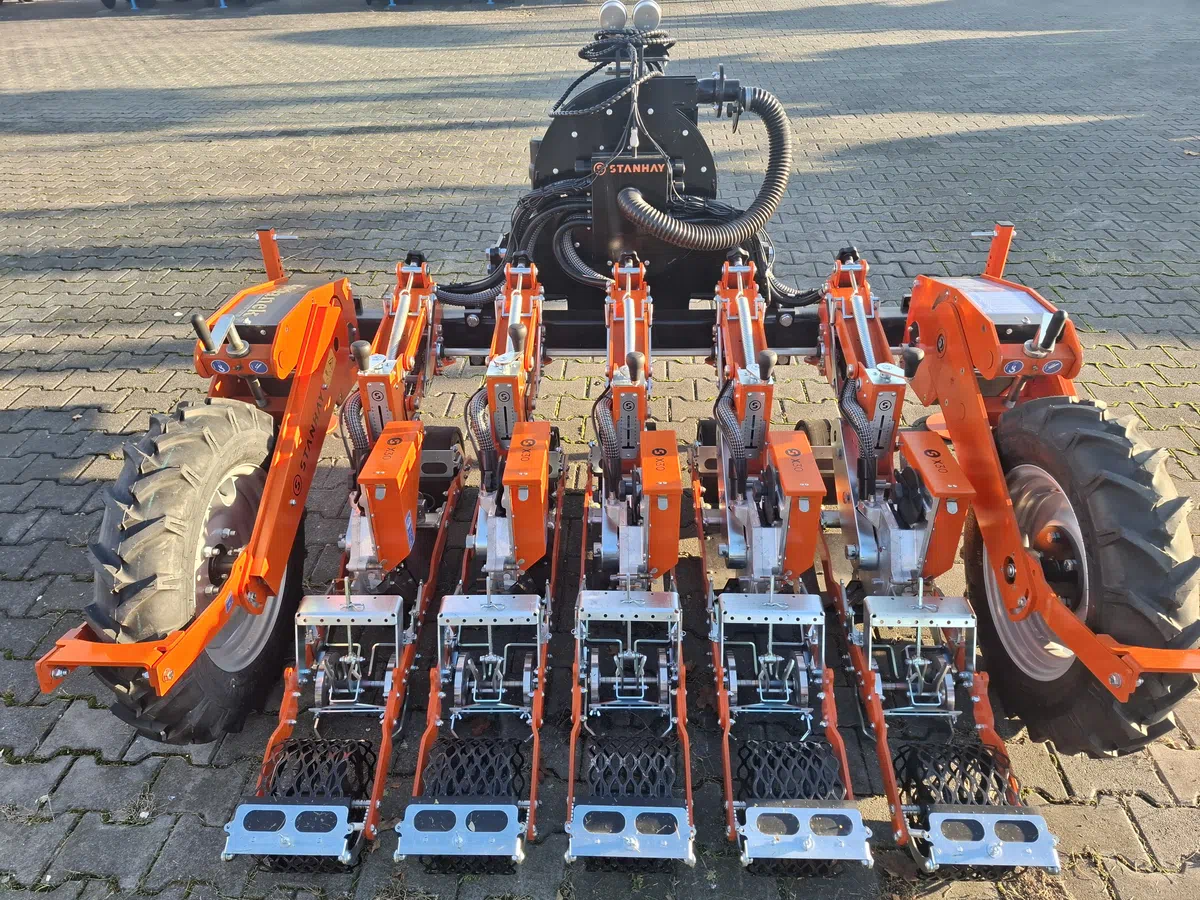 Siewnik punktowy do cebuli STANHAY X30 5-rzędowy z 4 kamerami
