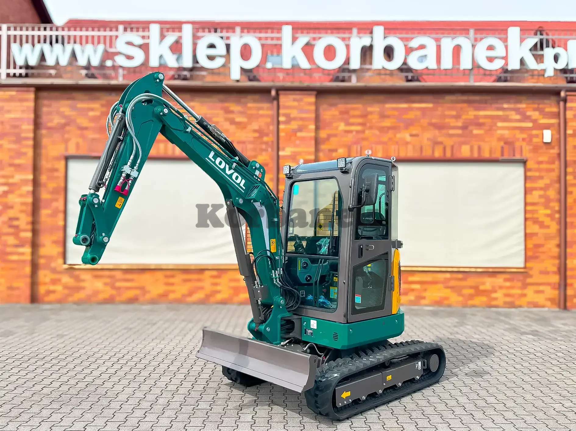 Mini koparka gąsienicowa Lovol FR26F-u