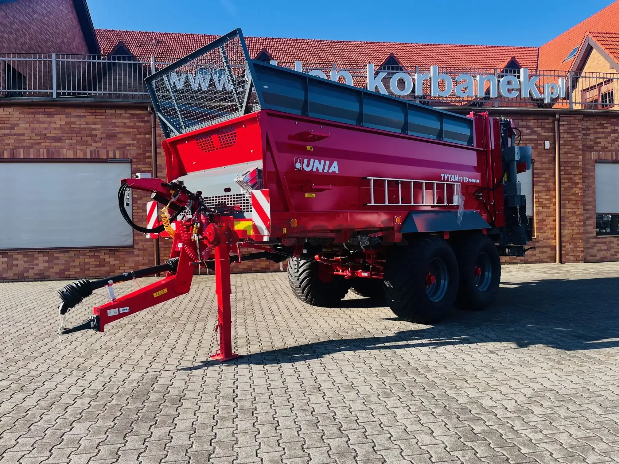 Rozrzutnik obornika Unia Group TYTAN 18 TD PREMIUM