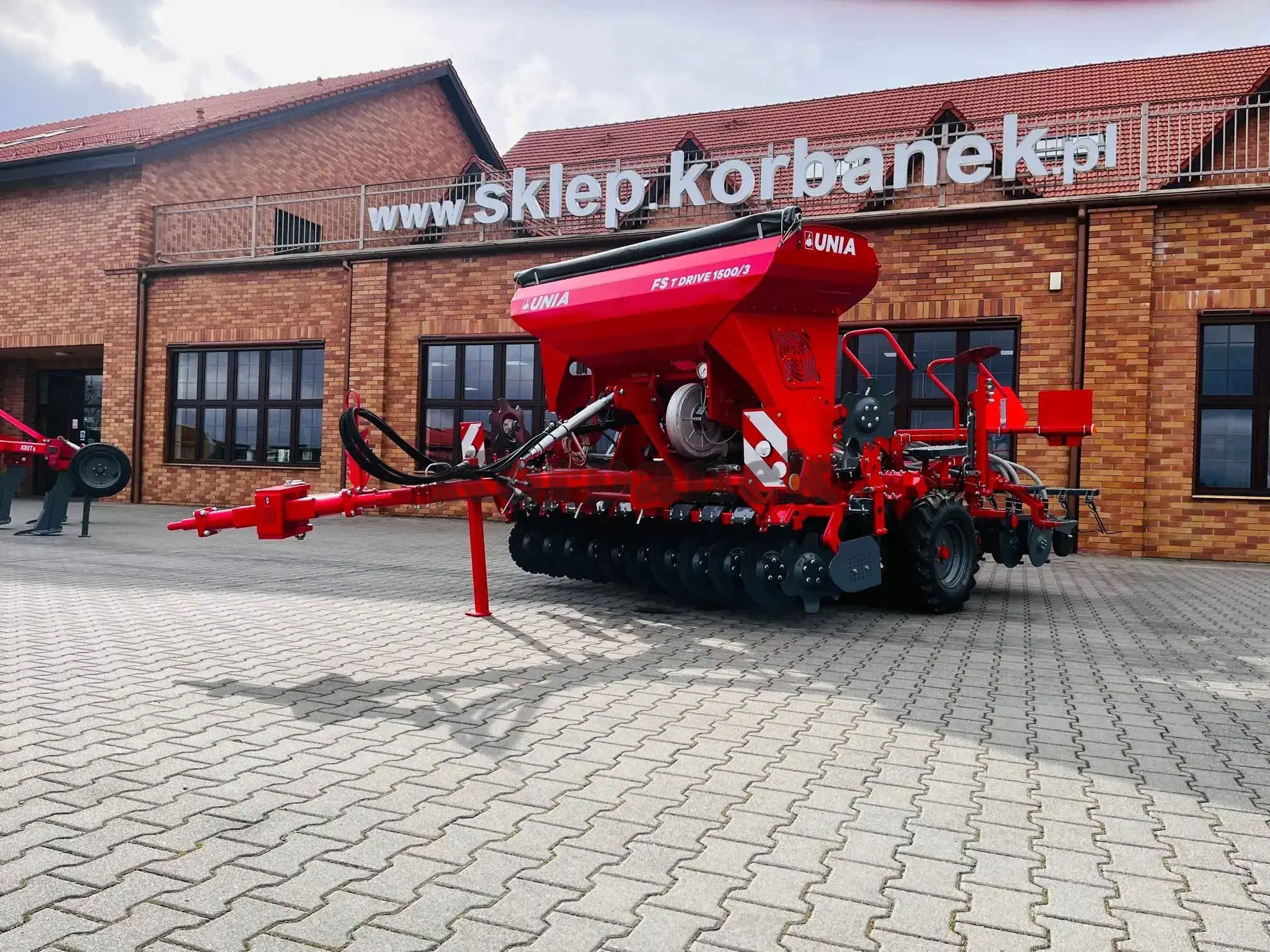 Agregat uprawowo-siewny UNIA GROUP FS T DRIVE 3,0 