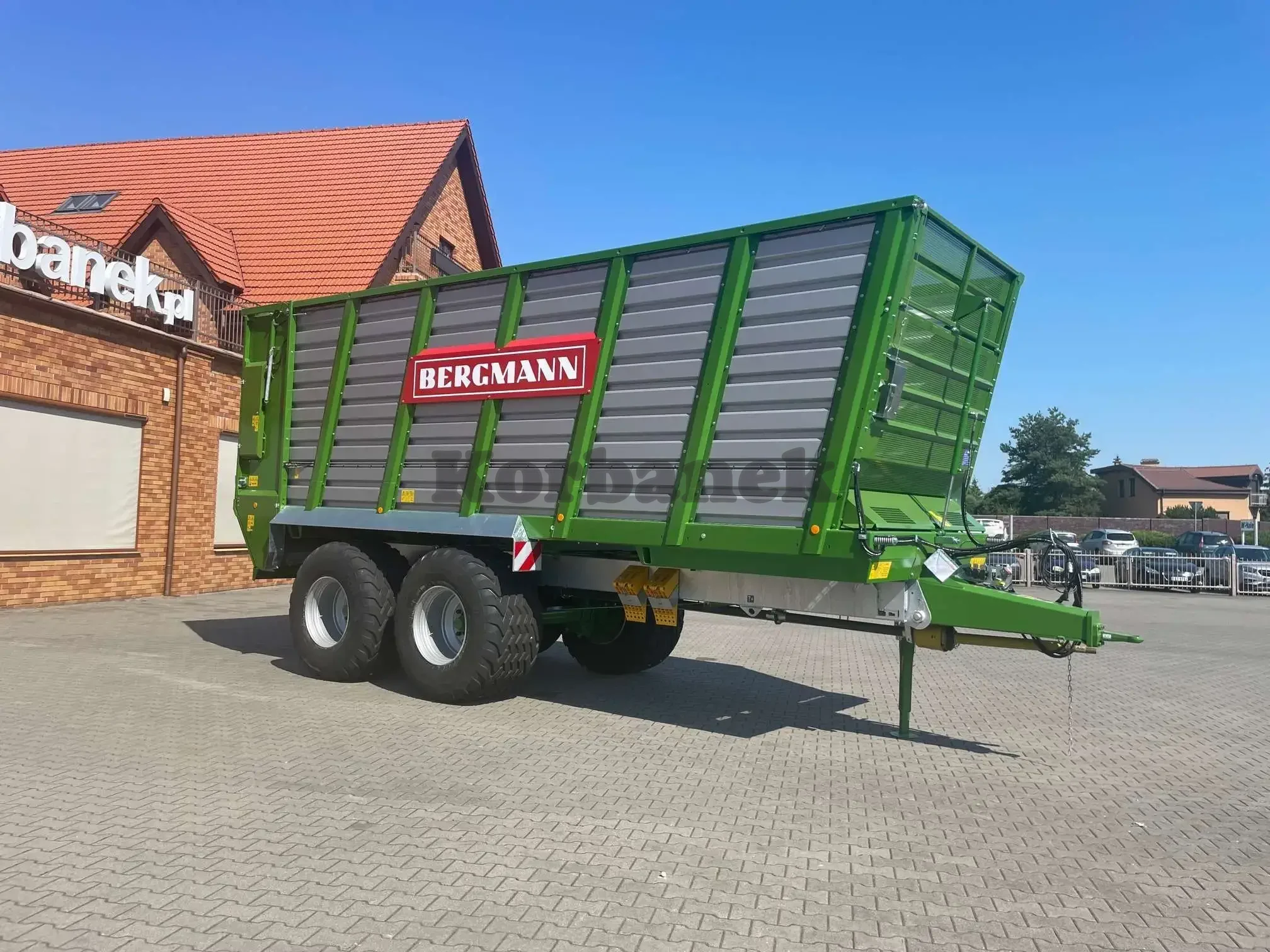 Przyczepa objętościowa BERGMANN HTW 40 S