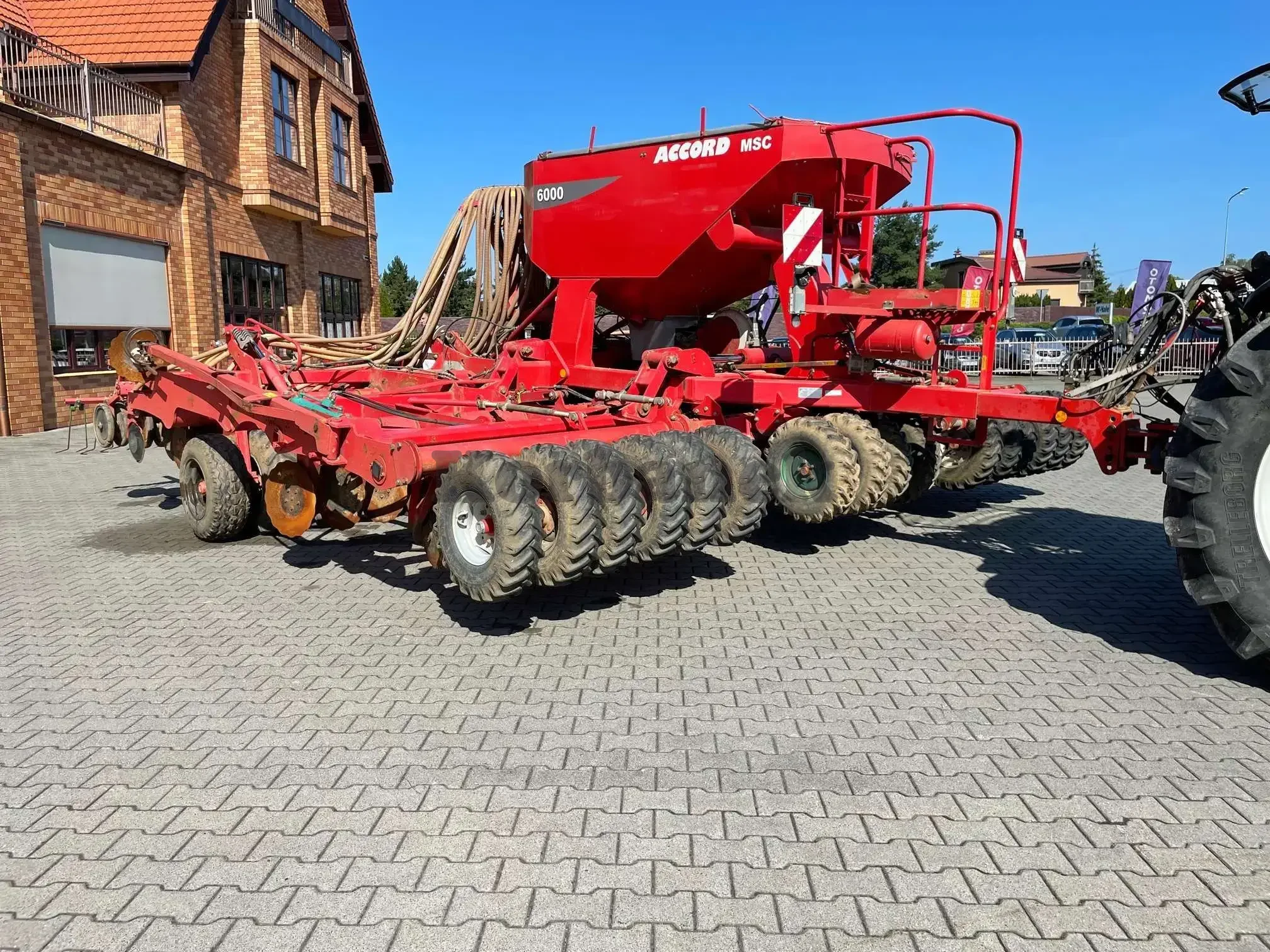 Agregat uprawowo-siewny KVERNELAND MSC 6,0 MF