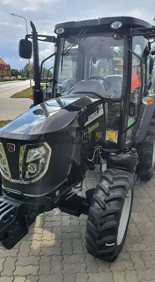 Ciągnik Arbos 3055 Black Edition