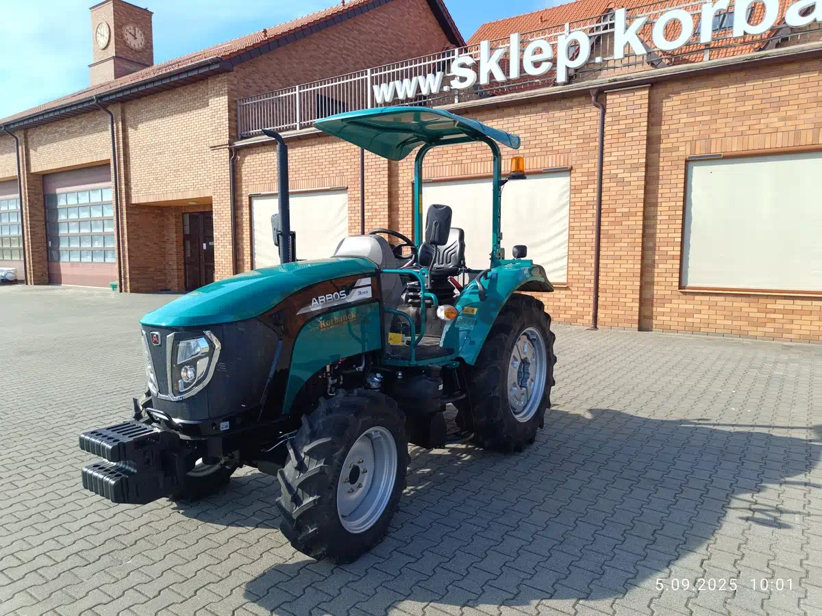 Ciągnik Arbos 3055 Stage V PLATFORMA