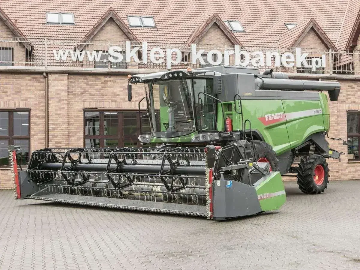 Kombajn Zbożowy 6-klawiszowy Fendt 6335 