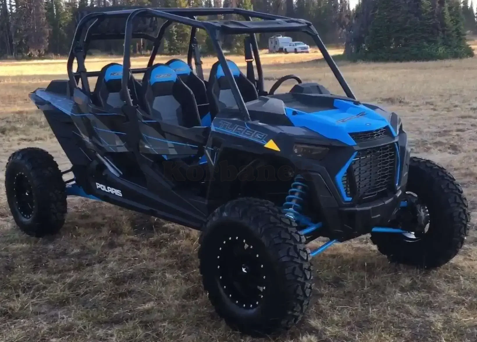 Polaris RZR XP 4 TURBO