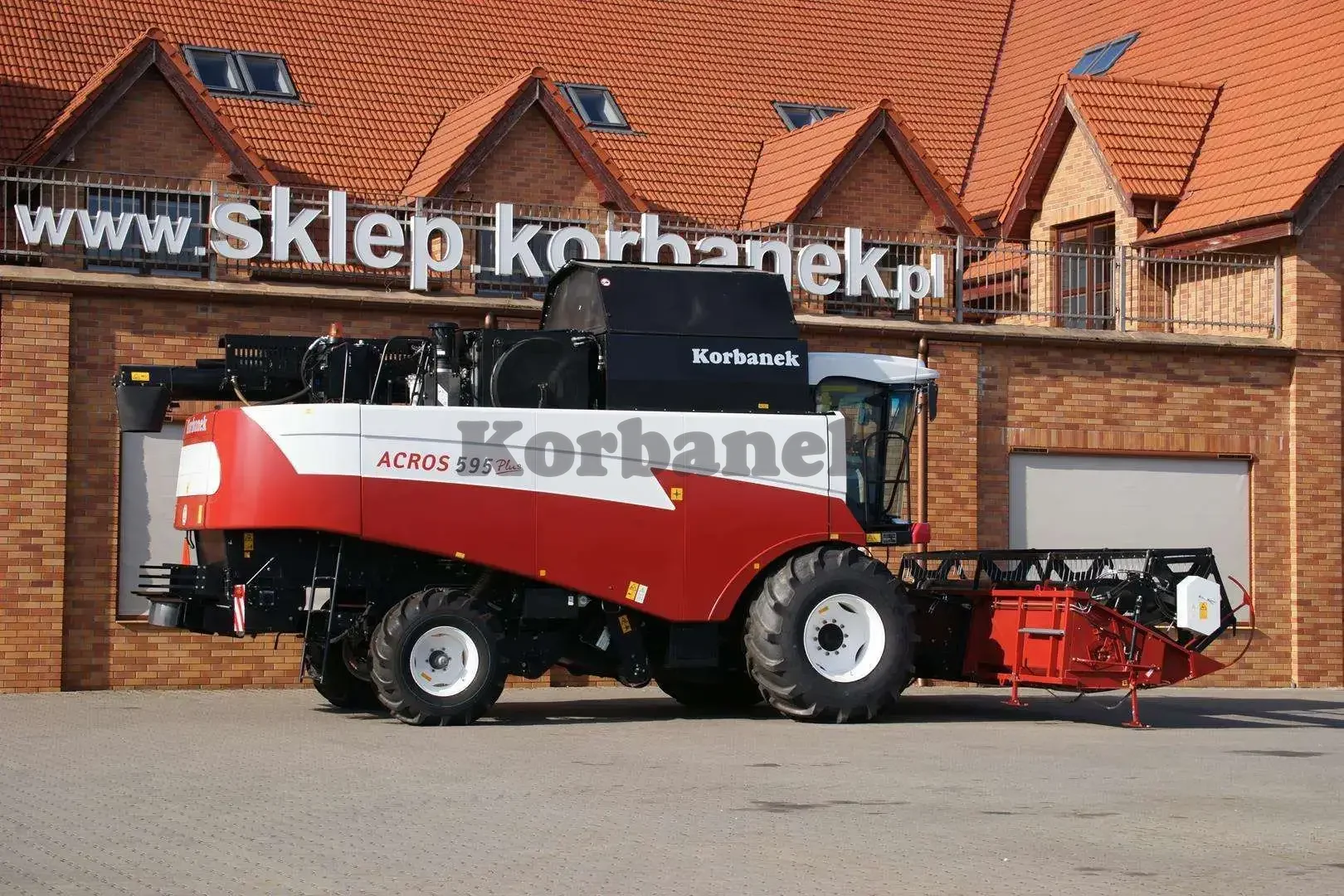 Kombajn zbożowy Rostselmash ACROS 595