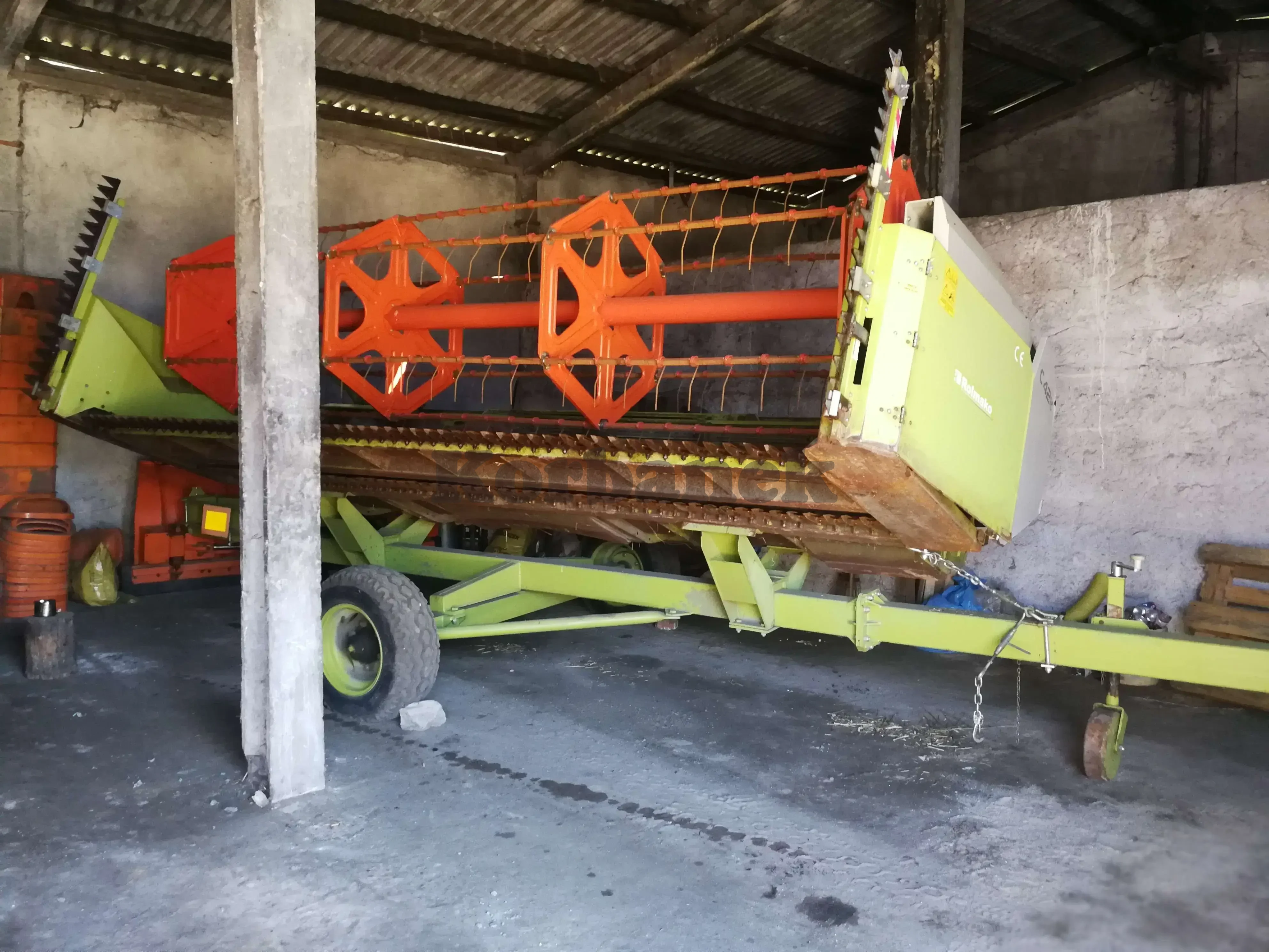 Sprzedam  kombajn  D 130