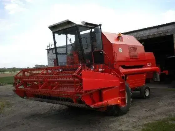 Kombajn zbożowy Bizon rekord ZO 58 rok produkcji 1992