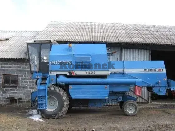 Kombajn zbożowy Bizon REKORD Z058 96r.