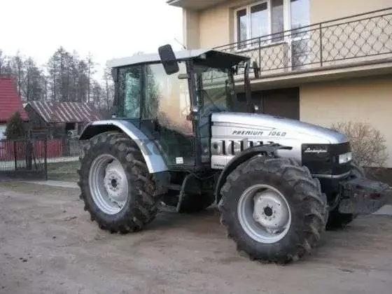 Ciagnik rolniczy Lamborghini Premium 1060 2003 r