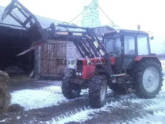 Ciagnik rolniczy MTZ 1025