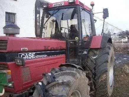 Ciągnik Case 1255 125 KM 1998 r