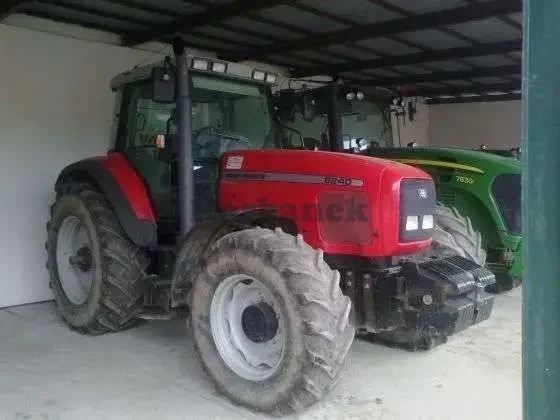 Ciągnik rolniczy Massey Ferguson 8240 , 2002 rok