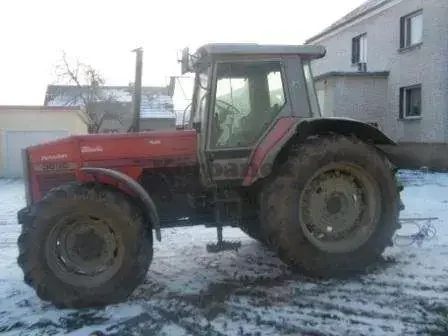 Ciągnik rolniczy Massey Ferguson 3690