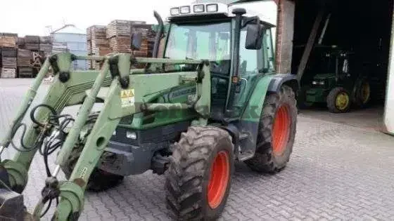 Ciągnik Fendt 309 Ci 2003 r