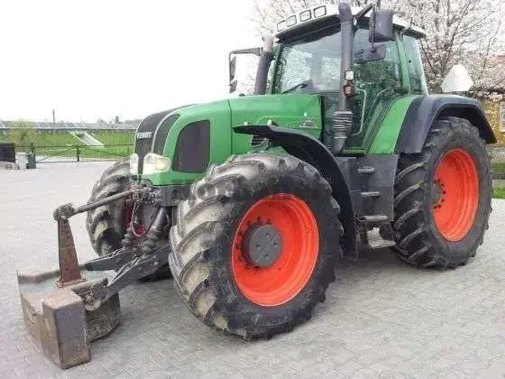 Ciągnik Fendt 926 Vario 2002 rok 260 KM