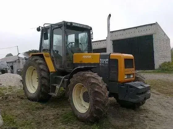 Ciągnik rolniczy Renault 155,54 1994 r