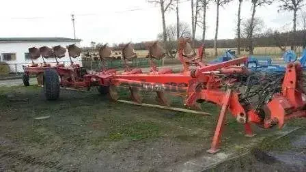 Pług Vogel noot 2004 rok produkcji 8 skibowy