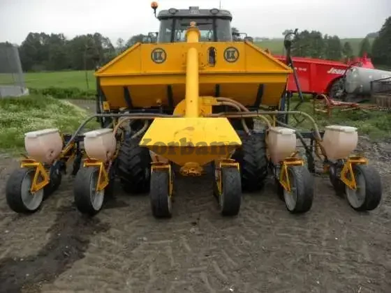 Siewnik 6 rzędowy Kleine z podsiewaczem