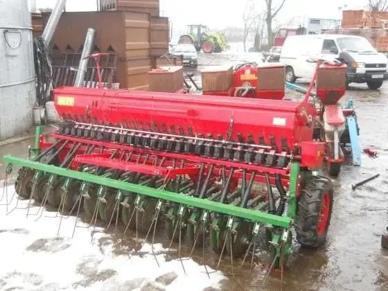 Siewnik Famarol Poznaniak 3 m 2009 r