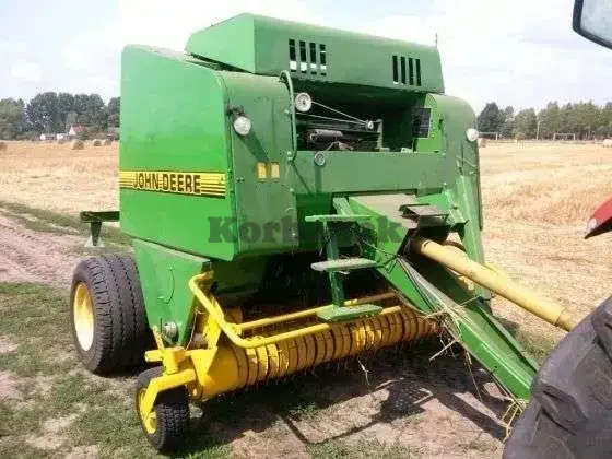 Prasa zwijająca John Deere 575 1997 rok