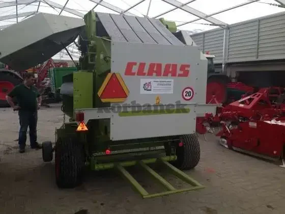 Prasa Claas Variant 260, rok produkcji 2005